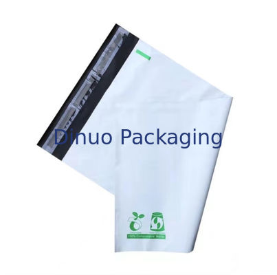 Αυτοσφράγιση κόλλημα ταινία Co Extruded Φιλμ 100% Compostable Poly Mailer Για οικολογικά φιλικές συσκευασίες
