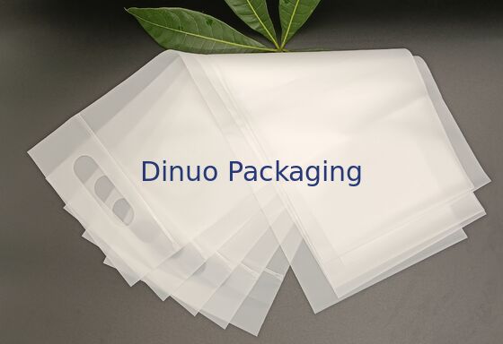 Ανθεκτικές στην υγρασία και ανθεκτικές σακούλες με φερμουάρ CPE με ματ φινίρισμα και λαβή για τρόφιμα και μικροαντικείμενα